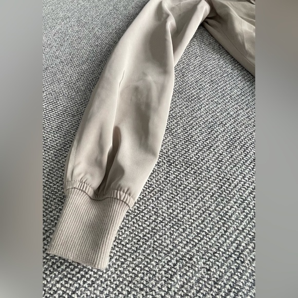 Candie's Tan Bomber Jacket Stylish and Versatile - Picture 5 of 9